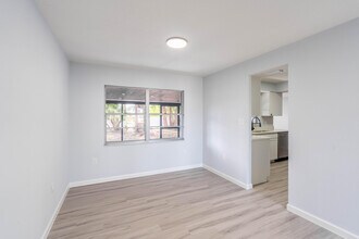 306 Harvey Ave NE in Palm Bay, FL - Building Photo - Building Photo