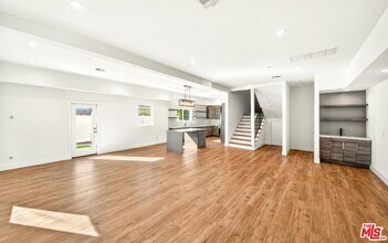 5641 Riverton Ave in Los Angeles, CA - Building Photo - Building Photo