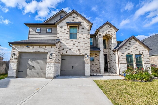 3430 Majestic Pne Ln in Rosenberg, TX - Building Photo - Building Photo