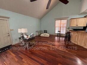 120 Ambiance Cir in Lafayette, LA - Building Photo - Building Photo