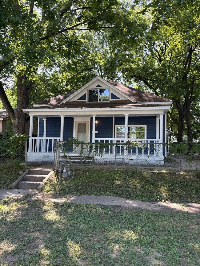 property at 610 Vine St