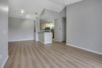 2705 Maitland Crossing Way in Orlando, FL - Building Photo - Building Photo