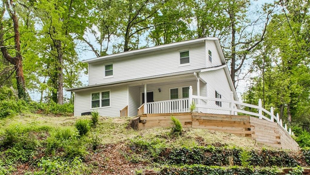 2518 Ridgecrest Dr NW in Kennesaw, GA - Foto de edificio