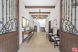 27355 Pacific Coast Hwy in Malibu, CA - Building Photo - Building Photo