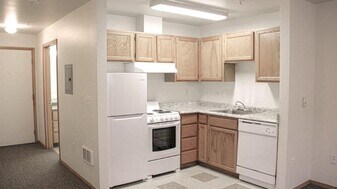 Casa Pacifica in Seattle, WA - Building Photo