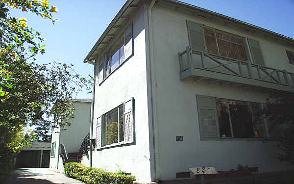 827 El Camino Real in Burlingame, CA - Foto de edificio - Building Photo