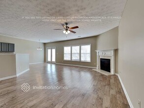 6680 Island Pointe Dr in Buford, GA - Building Photo - Building Photo