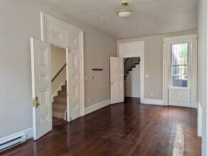 609 N 11th St in Philadelphia, PA - Building Photo - Building Photo