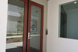 27227 Diamond Peak Ln in Valencia, CA - Building Photo - Building Photo