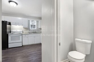 3422 Clingstone Way in Louisville, KY - Building Photo - Building Photo