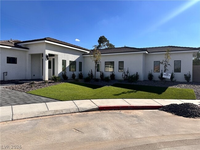 property at 2560 Bonano Ct