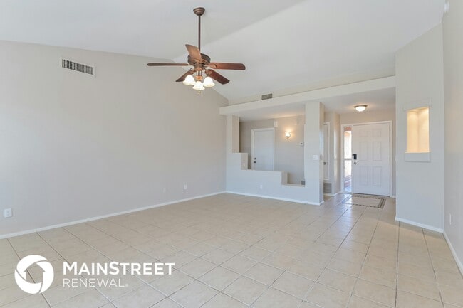 3589 W Capella St in Tucson, AZ - Foto de edificio - Building Photo