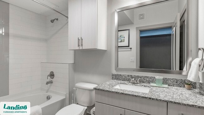 3383 Cedarplaza Ln in Dallas, TX - Foto de edificio - Building Photo