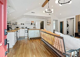 1002 Fairwin Ave, Unit 2 in Nashville, TN - Building Photo - Building Photo