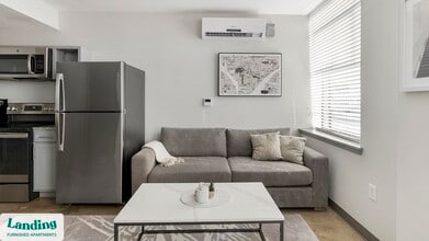 2308 4th Ave N, Unit 1008 in Birmingham, AL - Foto de edificio - Building Photo