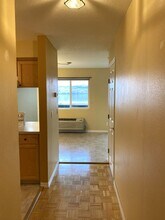 250 Lone Pine Ln in The Dalles, OR - Building Photo - Building Photo