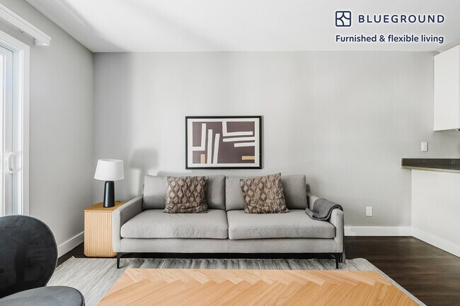 655 S Fair Oaks Ave in Sunnyvale, CA - Building Photo - Building Photo