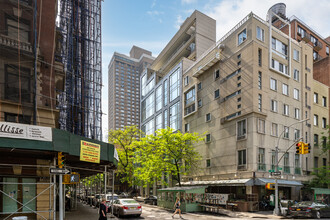 132 E 30th St in New York, NY - Building Photo - Building Photo