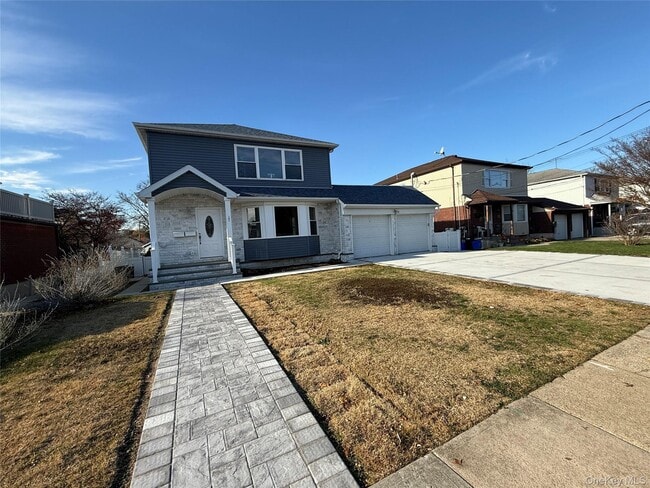 property at 192 S Long Beach Rd