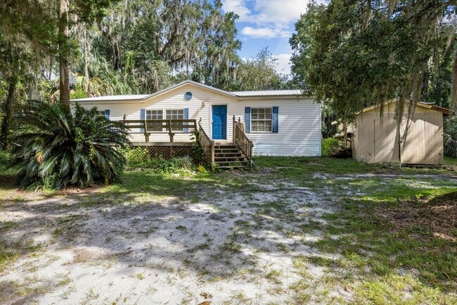 property at 94634 Duck Lake Dr E