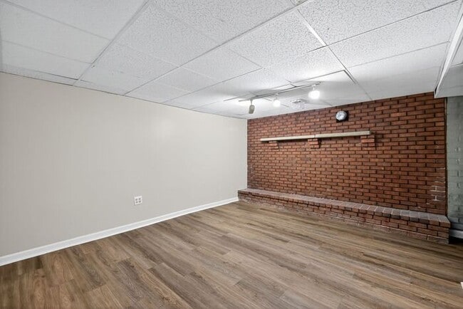 9621 Narragansett Pkwy in College Park, MD - Building Photo - Building Photo