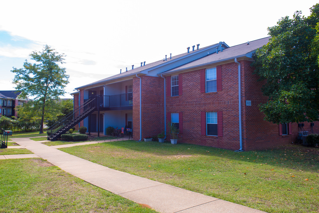 Dakota Apartments in Tuscaloosa, AL - Foto de edificio