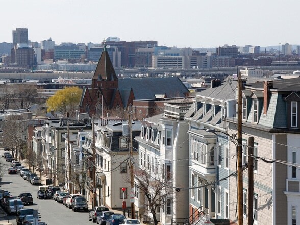 46 Middle St, Unit 1 in Boston, MA - Building Photo