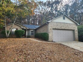 15 Honey Locust Ct in Little Rock, AR - Building Photo