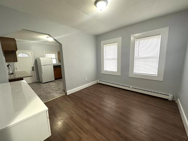 453 Grove St in Perth Amboy, NJ - Foto de edificio - Building Photo