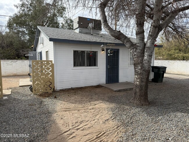 3950 E Justin Ln in Tucson, AZ - Building Photo - Building Photo