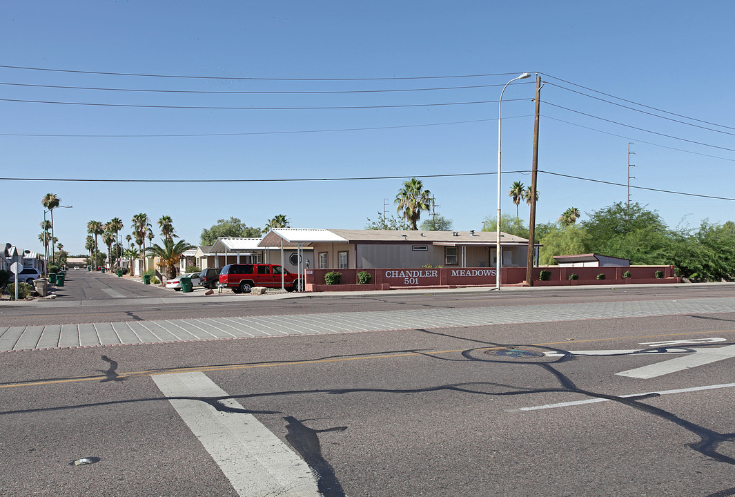 Chandler Meadows in Chandler, AZ - Building Photo