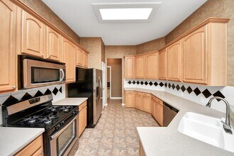 7310 Whistle Ct in Sugar Land, TX - Building Photo - Building Photo