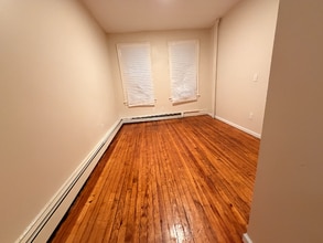 2320A Powell Ave in Bronx, NY - Building Photo - Building Photo