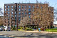 Highview Condominium II in Staten Island, NY - Building Photo - Building Photo