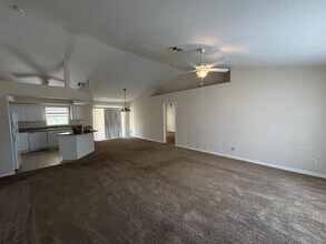 1605 Nelson Rd N in Cape Coral, FL - Building Photo - Building Photo