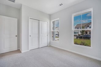 82 Hillcrest Wy in Okatie, SC - Building Photo - Building Photo