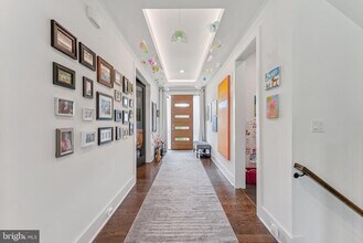 2500 Fowler St in Falls Church, VA - Building Photo - Building Photo