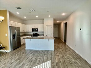 421 Disa Dr in Davenport, FL - Building Photo - Building Photo