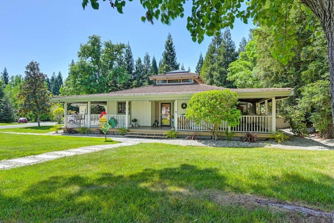 15006 Venado Dr in Rancho Murieta, CA - Building Photo