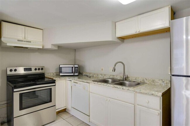 1459 Hartford Ave SW in Atlanta, GA - Building Photo - Building Photo