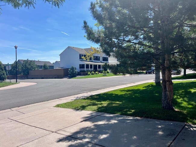 9695 Adelaide Cir in Littleton, CO - Building Photo - Building Photo