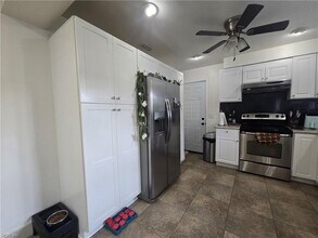 605 Hillwell Rd in Chesapeake, VA - Building Photo - Building Photo