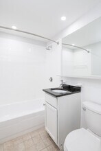 1410 Columbia Rd in Boston, MA - Foto de edificio - Building Photo