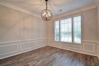 539 W North Hill Dr in Spring, TX - Building Photo - Building Photo
