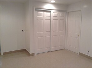 321 Kenilworth Blvd in West Palm Beach, FL - Building Photo - Building Photo