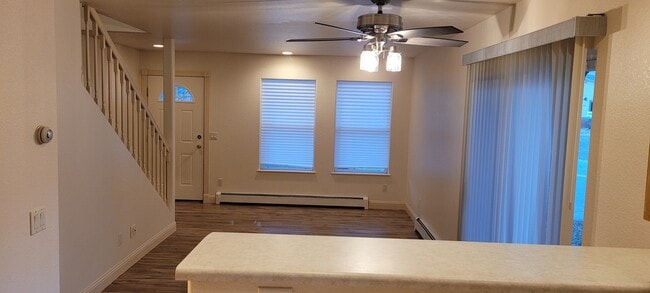 145 Caywood Ct in New Castle, CO - Building Photo - Building Photo