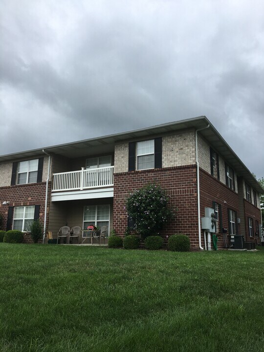406 S Church St, Unit 722 in St. Peters, MO - Foto de edificio