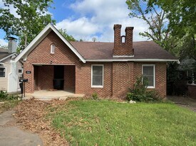 2511 Parrott Ave in Waco, TX - Building Photo