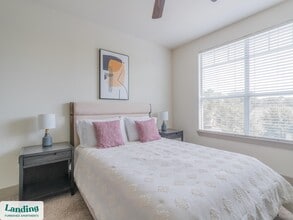 4115 Louetta Rd in Spring, TX - Foto de edificio - Building Photo