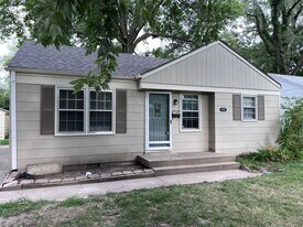 7523 Jarboe St in Kansas City, MO - Building Photo